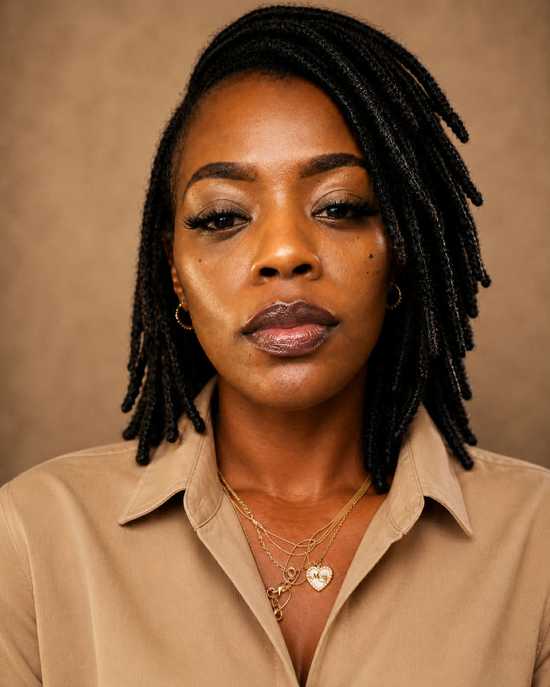 Elenora Lyons, Founder of Her Walks in Clarity